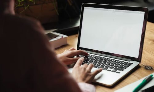 É seguro comprar notebook pela internet?