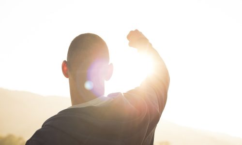 Benefícios da vitamina D para o trabalho: equilibrando a exposição solar com a saúde