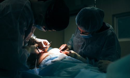 Cirurgia plástica: 10 dicas para quem pensa em fazer