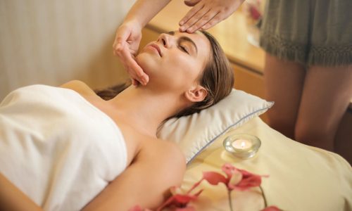Como fazer massagem relaxante? Dicas infalíveis