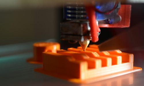 Impressão 3D: Transformando a fabricação com tecnologia aditiva